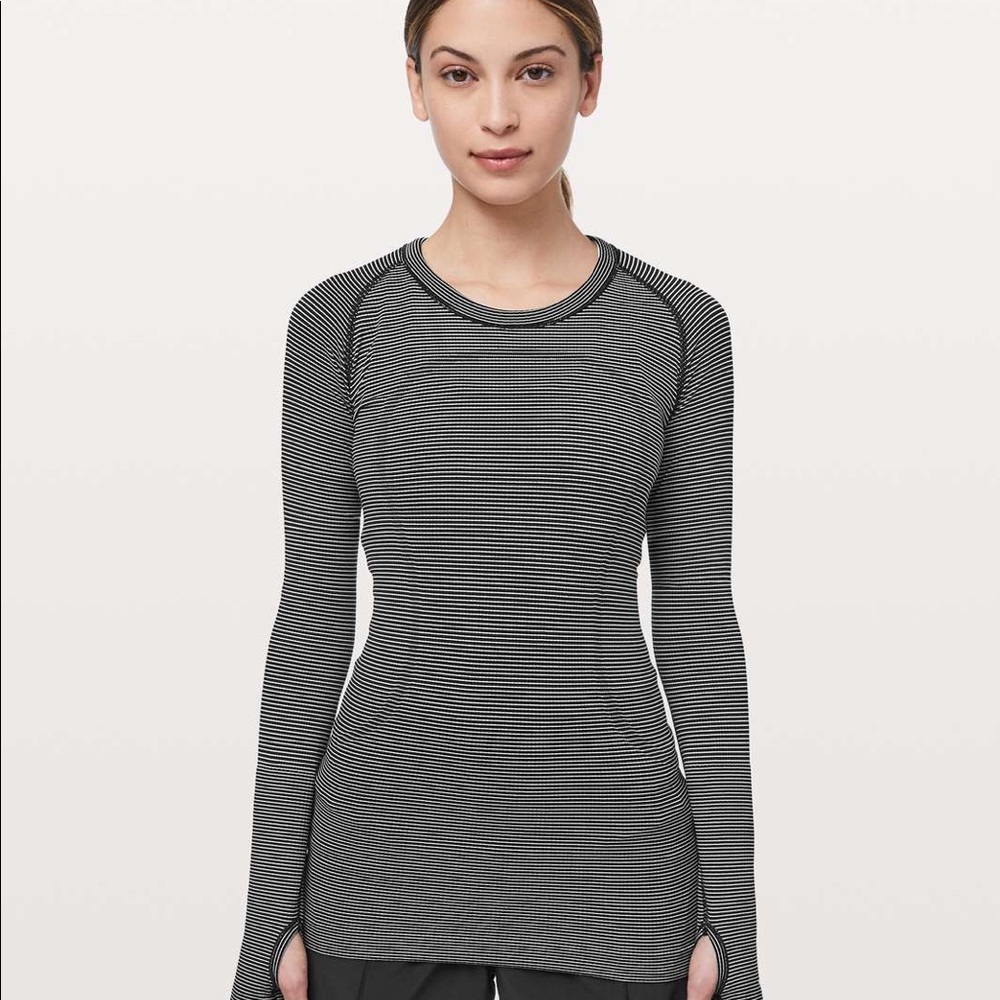 Lulu lemon run swiftly top
